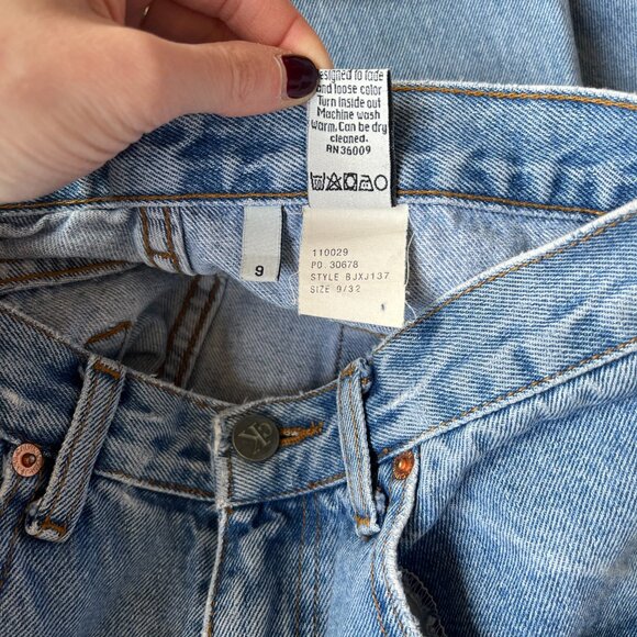 Vintage Calvin Klein Light/Medium Wash Jeans, W28 L29.5 - Picture 11 of 12